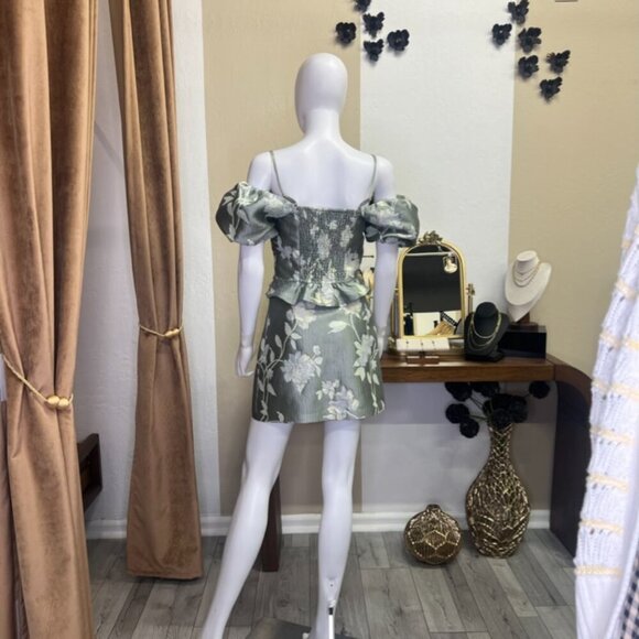 Maura Top - Picture 9 of 9